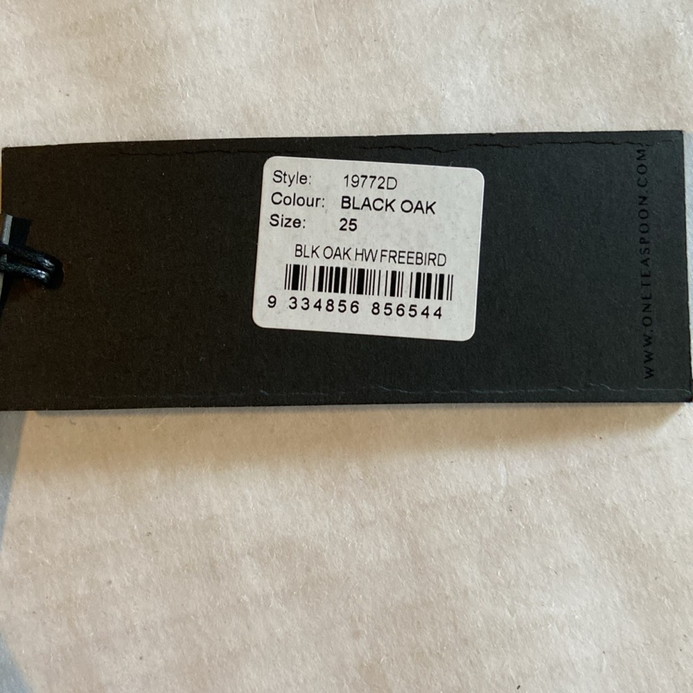 One Teaspoon NWT Black Oak Firebirds Distressed Raw Edge Cropped Jeans 3112 - Picture 13 of 15